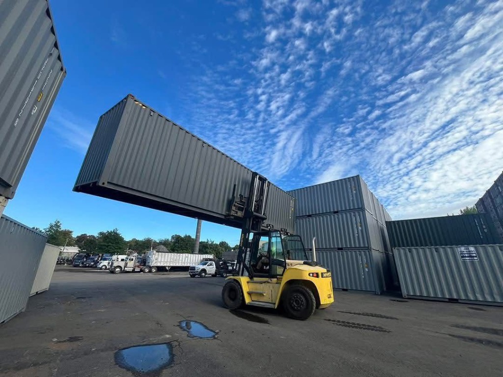 Shipping container